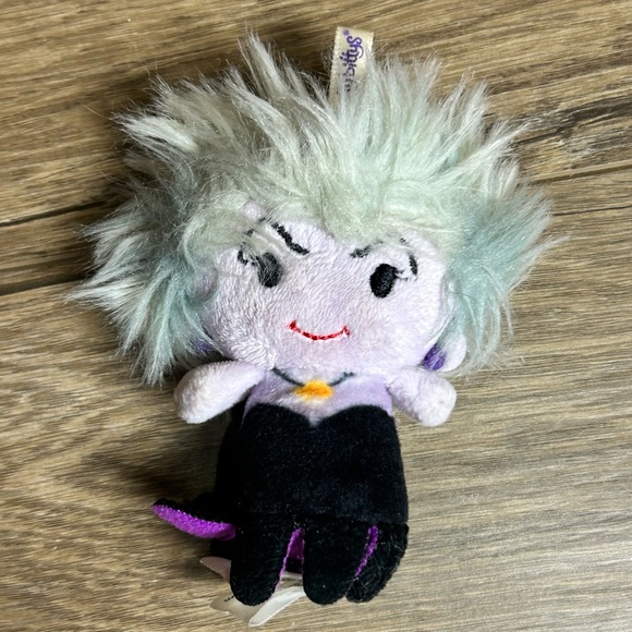 Disney Toys Disney The Little Mermaid Sea Witch Ursula Villain Itty